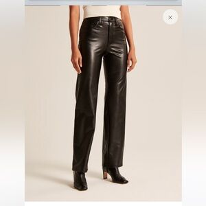 Vegan Leather 90s Relaxed Pant - Petite length